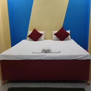 Veda's Grand P.g Varanasi