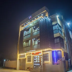 Treebo Saumendra Residency Varanasi