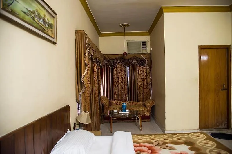 Hotel Mm Continental Varanasi
