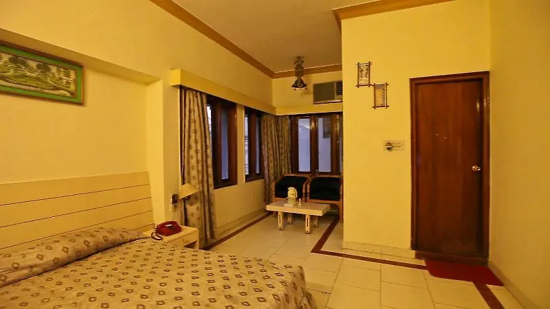 Hotel Mm Continental Varanasi 2*,  India